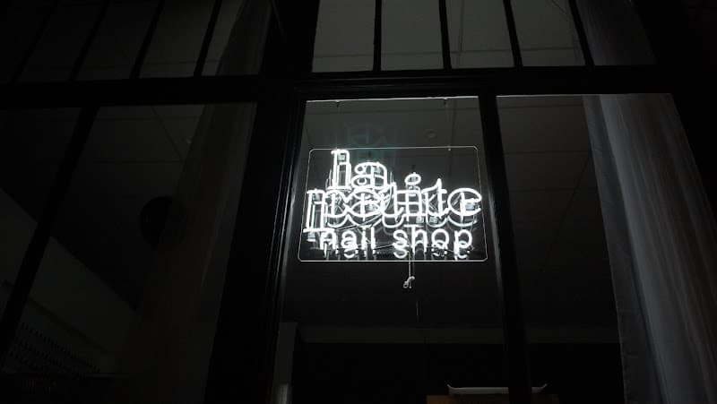 La Petite Nail Shop