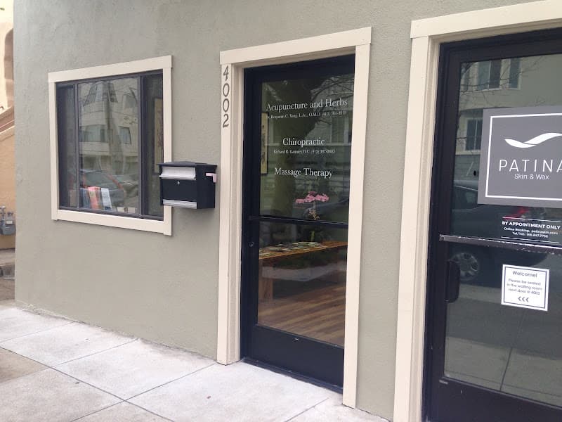 Laina Li Acupuncture