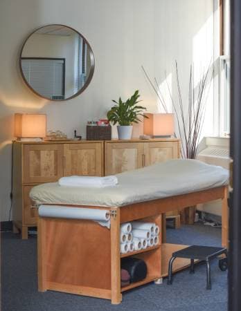 Passionflower Acupuncture & Herbs Inc.