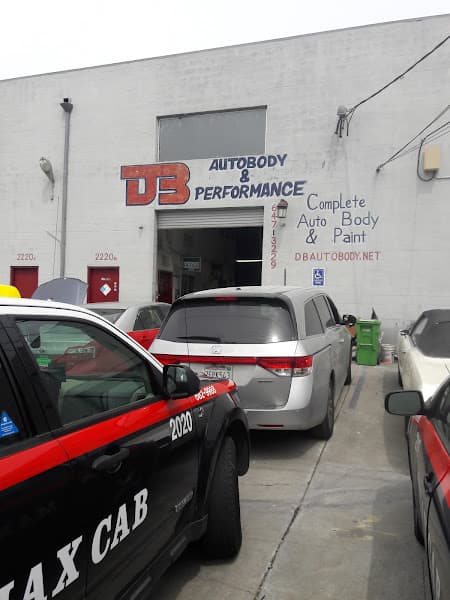 D B Auto Body Shop