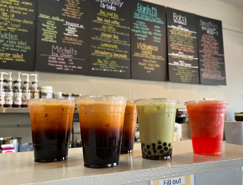 Tay Tah Café 4