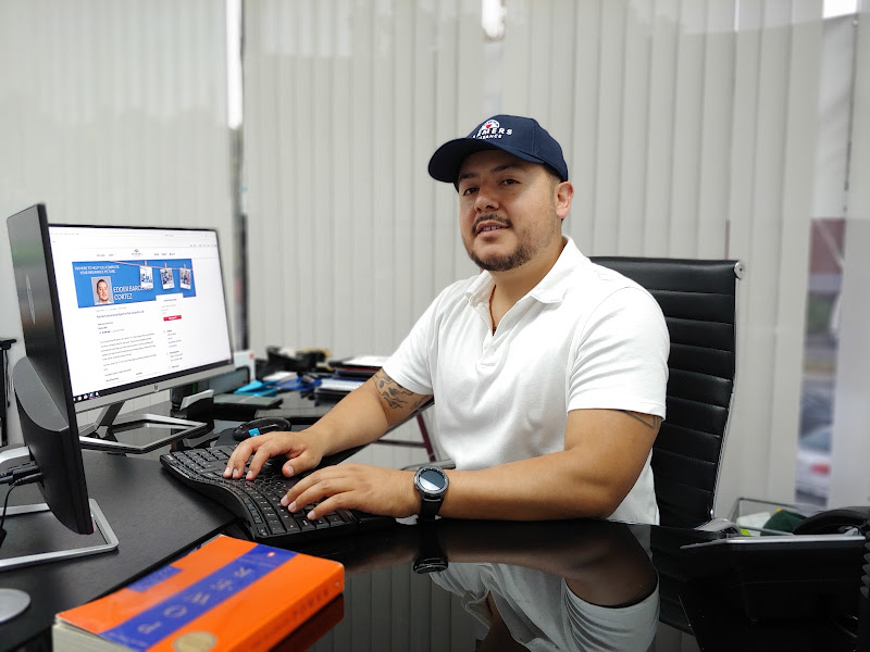 Farmers Insurance - Edder Barcenas-Cortez