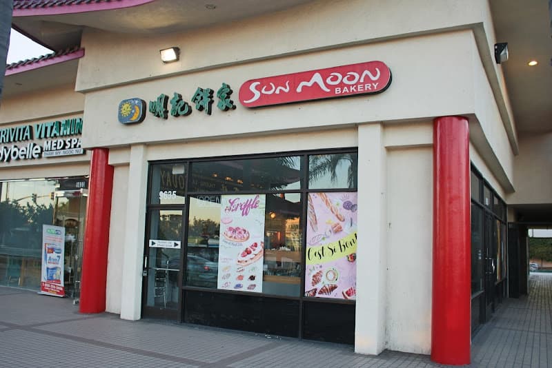 Sun Moon Bakery