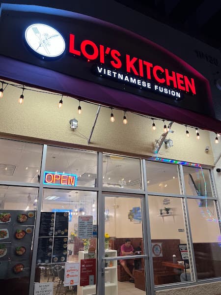 Loi's Kitchen