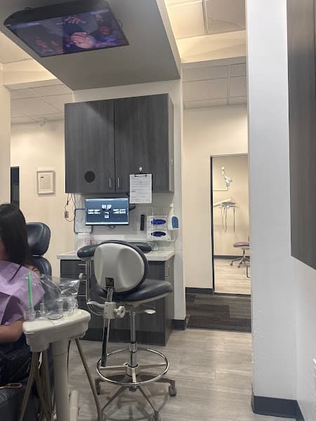 Dental Hut