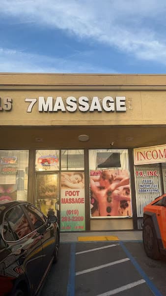 7 Massage & Spa