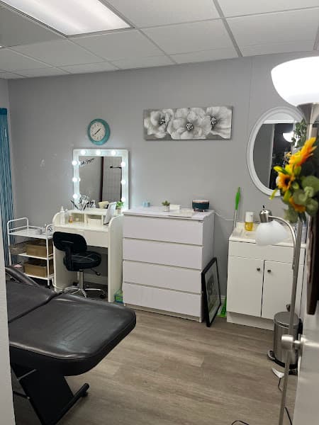 PMA Beauty - Brows & Lashes