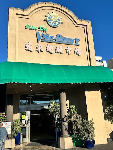 World Foods Supermarket- Vien Dong