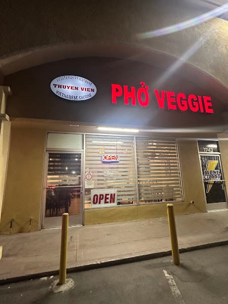 Thuyền Viên Vegetarian Restaurant