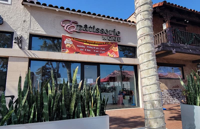 E Patisserie & Cafe