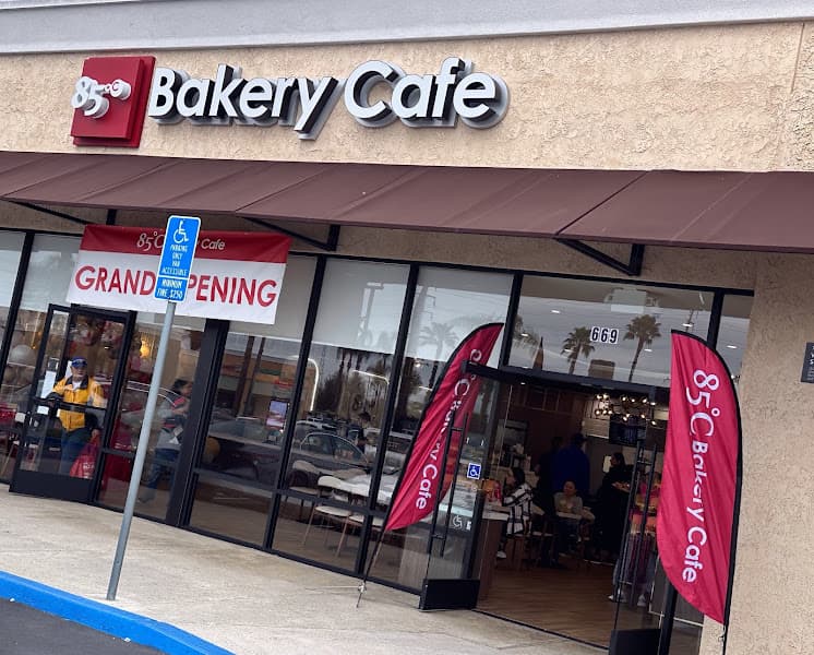 85°C Bakery Cafe - Anaheim