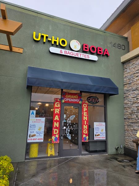 UT-HO Boba & Baguette