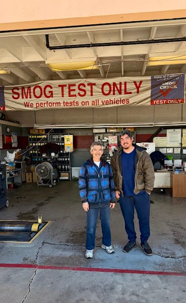 VICTOR'S AUTO REPAIR