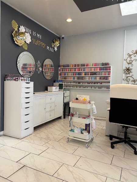 Essential Nail & Spa