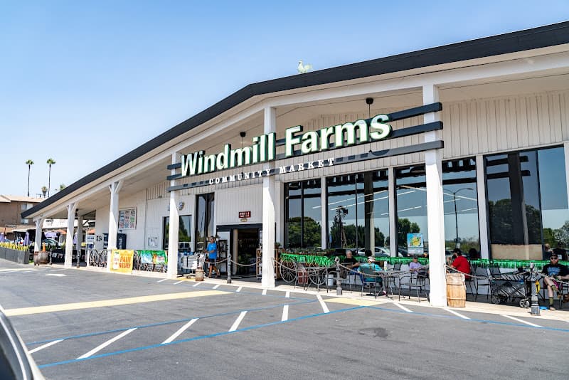 Windmill Farms Market 3