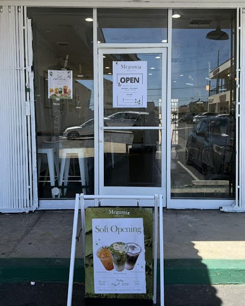 Megumi Cafe & Tea