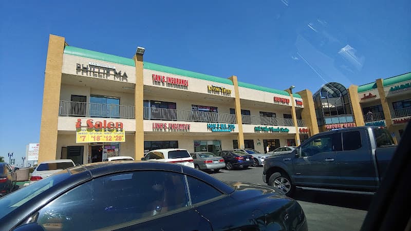 Linh's Pharmacy
