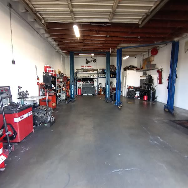 S & J Automotive