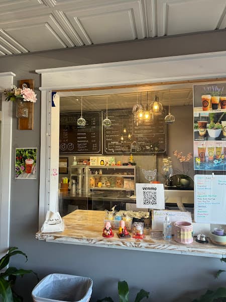 MewTea Cafe