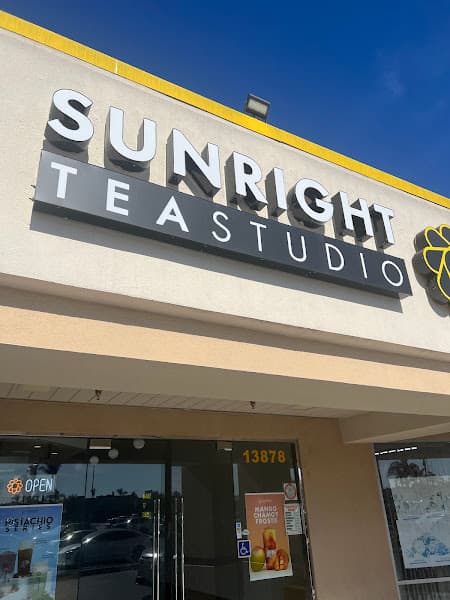 Sunright Tea Studio - Garden Grove