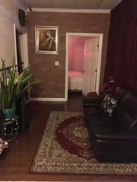 Lel Palace Massage