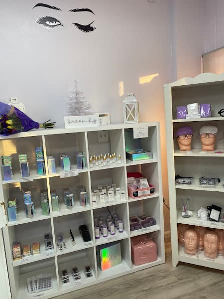 EeVee Sister’s Salon 2
