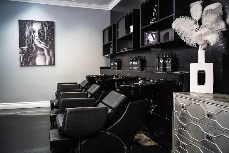 Alkali Salon