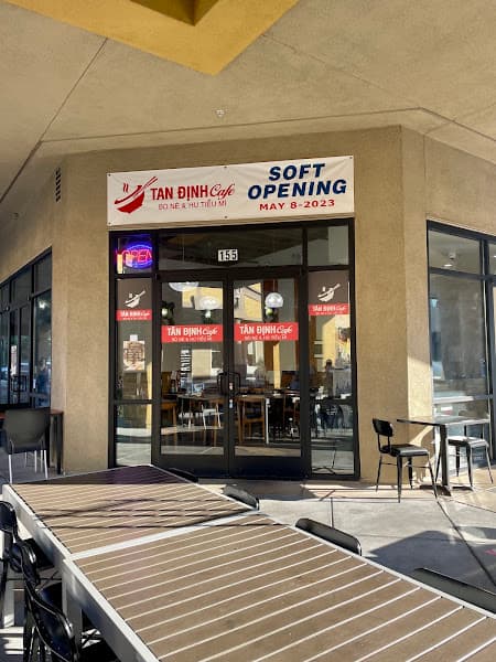 Tan Dinh Cafe