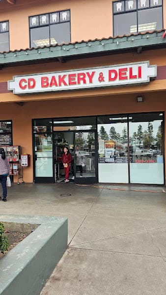 CD Bakery & Deli