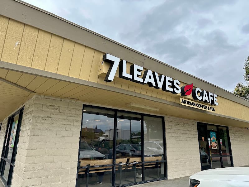 7 Leaves Cafe
