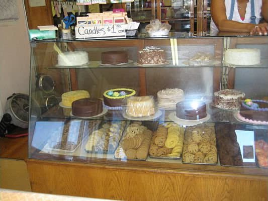 Peters' Bakery
