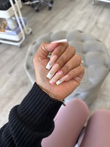 Nails blossom 3