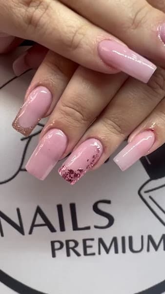 Nails Premium 2