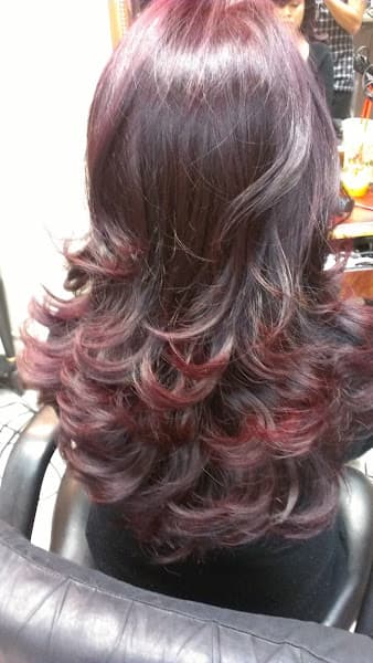 Revolution beauty Salon 5