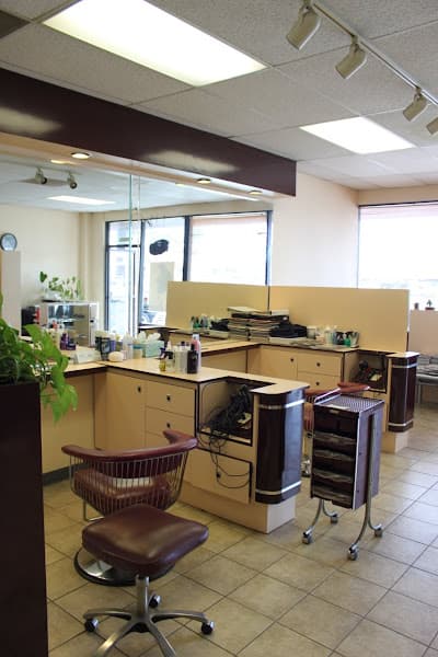 Hana Chang Beauty Salon