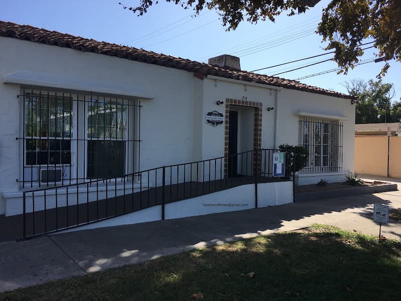 Law office of Karla Lopez-Serafin 3