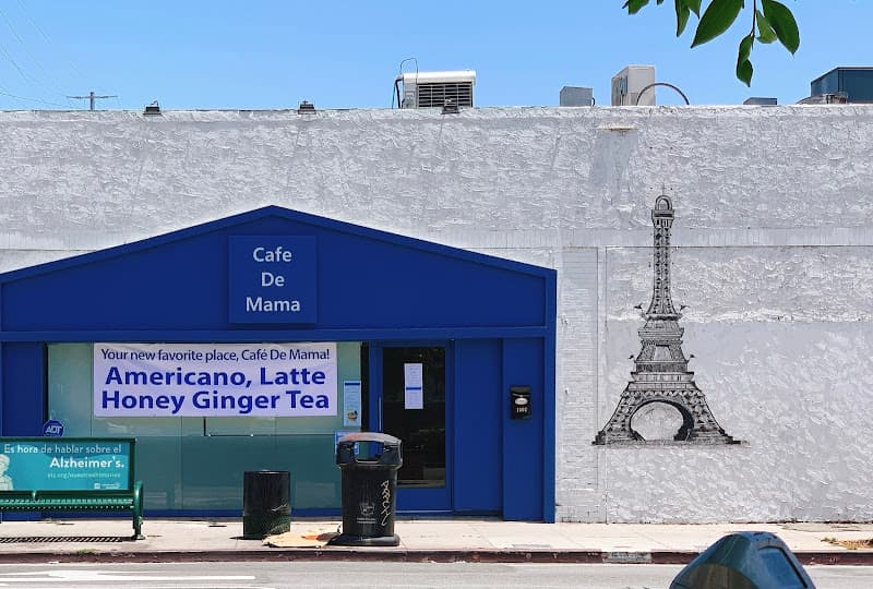 Cafe De Mama