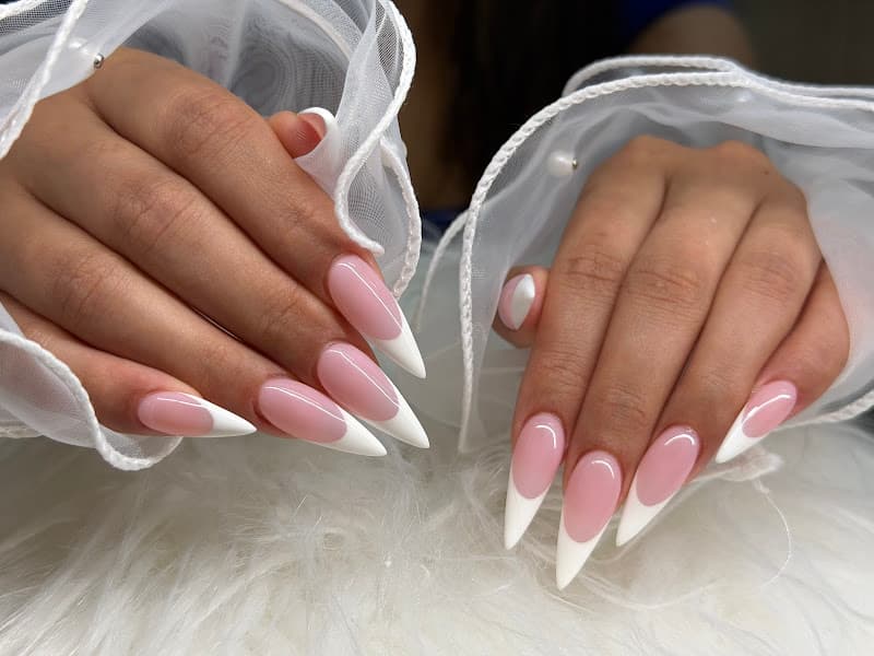 CONFESSIONAIL STUDIO