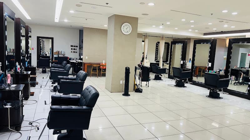 Raffiné Hair And Beauty