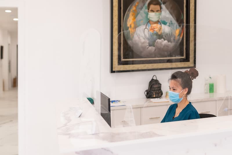 Mint Apple Dental 4