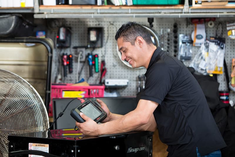 Kingdom Auto Repair 4