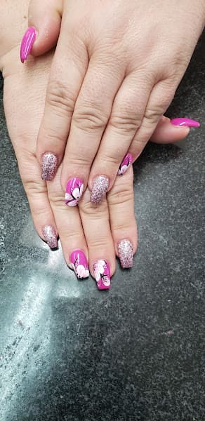 Tuyet Nhung Hair Salon