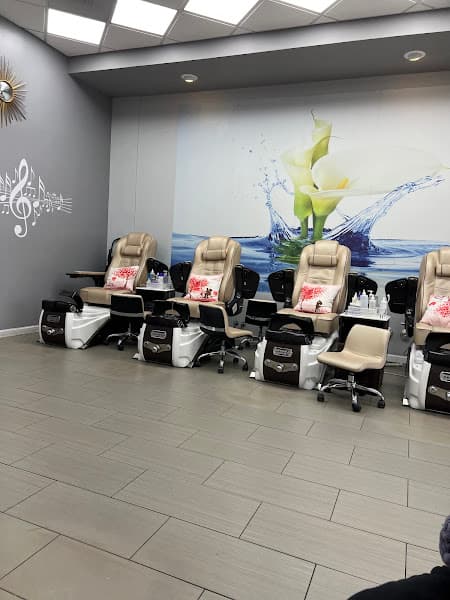 Diamond Nail & Spa
