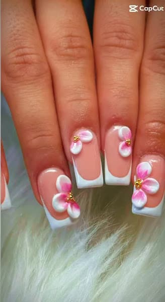IVIA Nail Studio 2