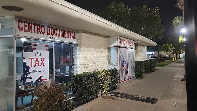 Centro Documental: Tax Preparation and Professional Services 4
