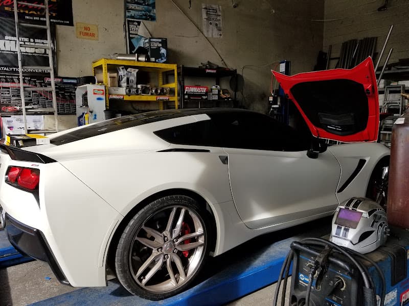 S A Universal Auto 4