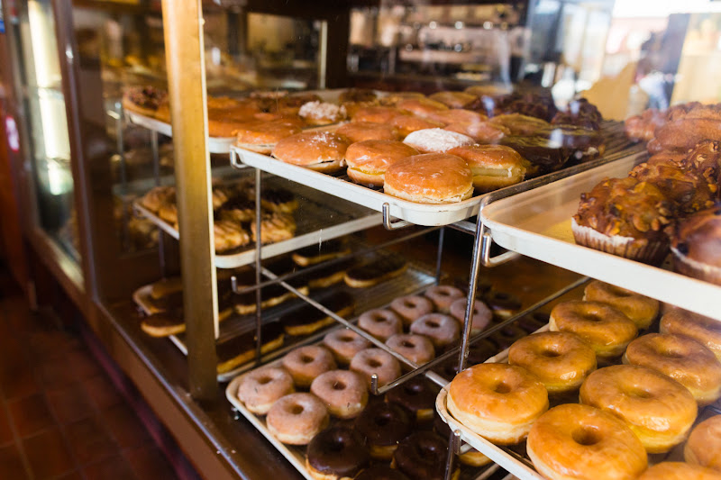 Uncle Benny's Donut & Bagel 3