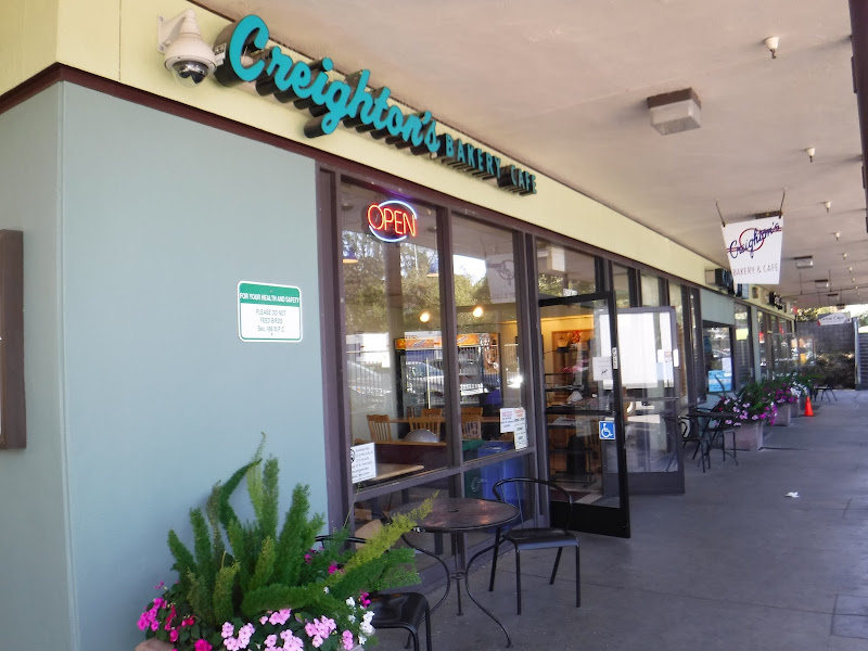 Creighton's Bakery Cafe