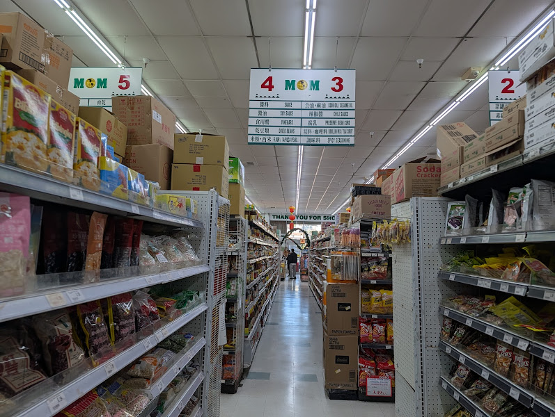 Manila Oriental Market 2