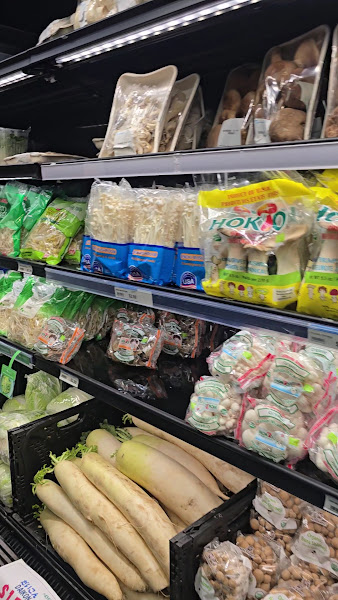 Nijiya Market 2